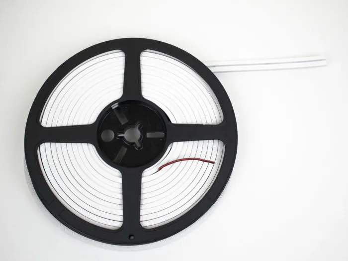 Лента светодиодная L 5м, ширина 4мм, 12 В, нейтральный белый 4000К, Силиконовый корпус, без точек 