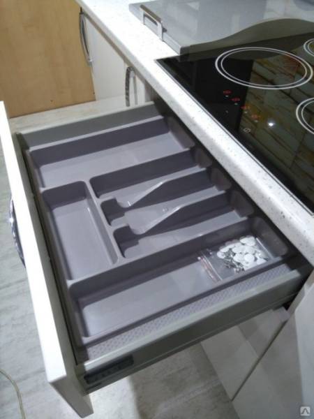 Лоток для ложек и вилок 600мм серый Россия