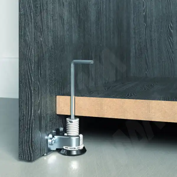 Опора регулируемая с шипами, 20мм, INTEGRATO TECH