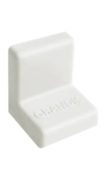 Накладка GRANDIS белая пластик. к уголку 20х20 (400)
