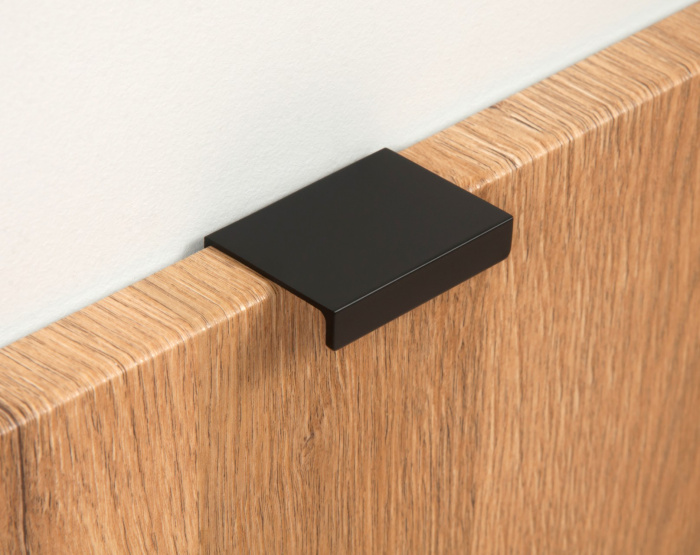 Ручка-торцевая 109BL.1/32, BOYARD (50)