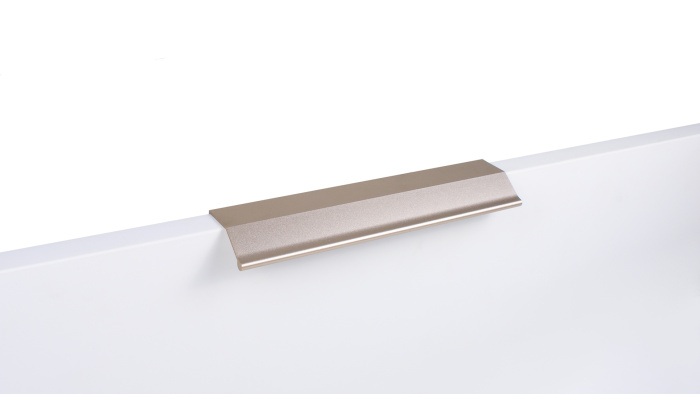 Ручка-торцевая 112RCHMP.1/160/200, BOYARD (20)