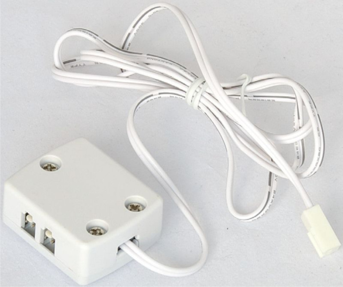 Удлинитель 935 с 6 выходами 1.5м LL935K.006WT JET  