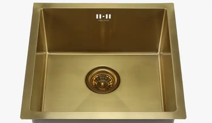 Мойка 500*500*200мм (3мм толщ.) Золото с сифоном MELANA ProfLine