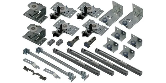 Комплект безрамочной системы ALUFORCE ADJUST PLANE 3 дв. 2500мм+2 компл. доводчиков