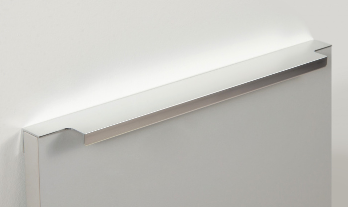 Ручка-торцевая 109CP.1/224/300 BOYARD (20)