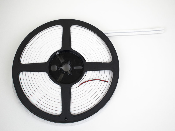 Лента светодиодная L 5м, ширина 4мм, 12 В, нейтральный белый 4000К, Силиконовый корпус, без точек 