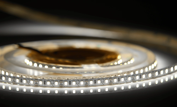 Лента светодиодная L 5м, ширина 8мм, 120 LED, 12 V 9.6W/м, нейтральный белый 4000К AQ