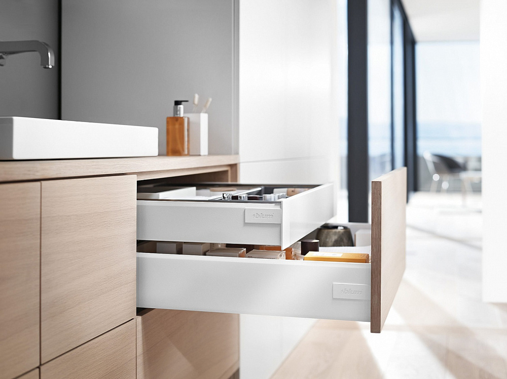 Комплект ящик ANTARO Tandembox M c дов. 450мм, высота 84мм белый BLUM 